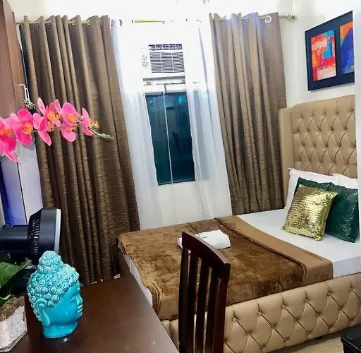300 Mbps Wifi - 55 Inch Smart Tv - Alabang Near Bellevue Filinvest * Manila